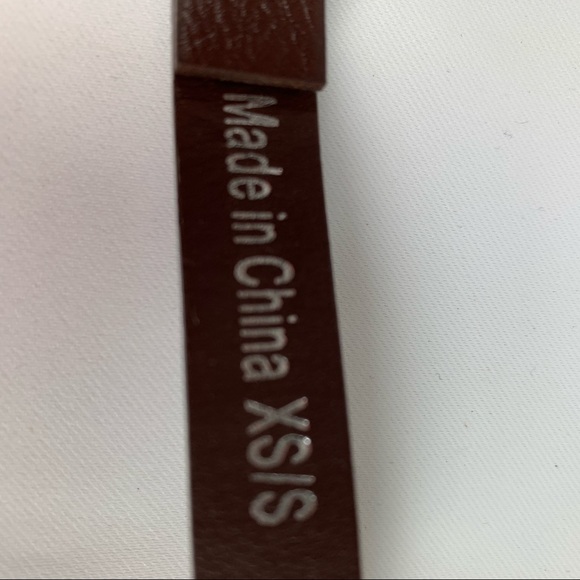 Brown Women’s Belt Brass Buckle & Rivots XS/S - Picture 6 of 6